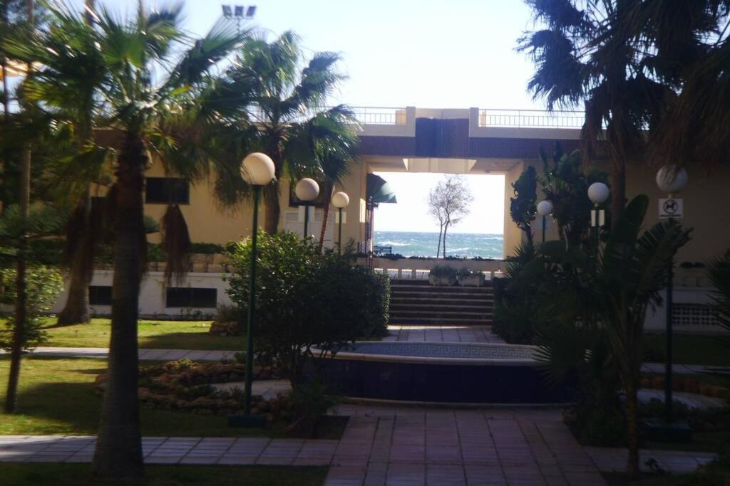 Fuengirola , Beach, Centre ,Balcony With Seaview, For 4 Persons Zewnętrze zdjęcie